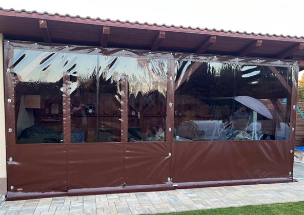 Plachta na pergolu - PVC fólie Crystal 0,5 mm kouřový + oka + lem